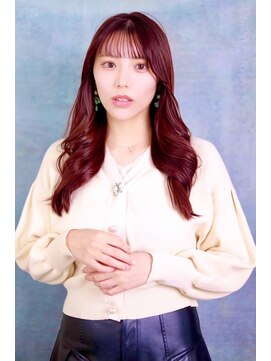 ふんわりカールロングスタイル