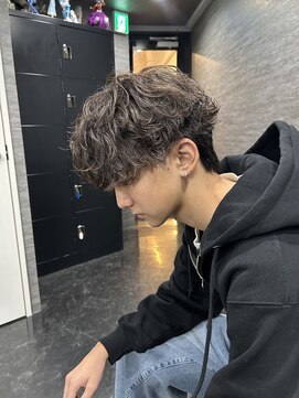 ローグ(ROGUE) シャドウパーマ