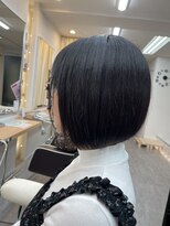 ミーナ(Mina)&nbsp;前下がりボブ