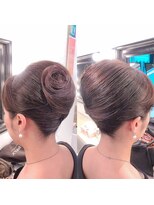 エーエム(AM)&nbsp;夜会巻き