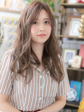 カバーヘア ブリス 戸田公園西口店(COVER HAIR bliss) *bliss戸田公園*大人かわいい＊アシンメトリーラフウェーブa