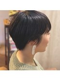 黒髪ショート