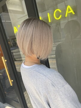 アンジェリカ 尼崎店(ANGELICA) ホワイトベージュ【飯田】