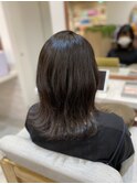 くびれミディアムヘア