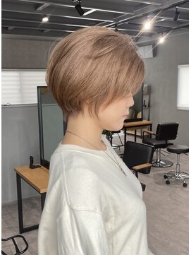 アレン(Alen) 【Alen】 ミルクティーカラー×ミニショート