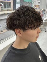 ジーニー 本厚木(Genie)&nbsp;ウルフ/アッシュブラック/カルマパーマ/ベリーショート[本厚木駅