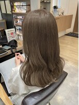 ユーフォリア 青山(Euphoria)&nbsp;大人美人/ベージュカラー/春カラー/くびれミディアム/担当yuki