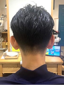 リフ(Ref.) 短髪/黒髪/イケメン/刈り上げ/束感/短髪ツーブロック