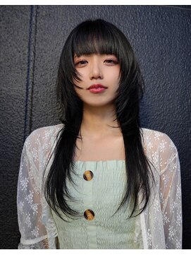 リラス 博多(rilas) レイヤーカット　ロングウルフ