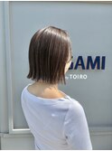 ツヤボブ×グレージュカラー