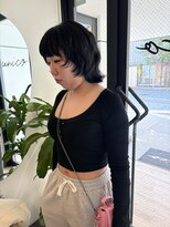 ユニコ(unico)&nbsp;ウルフレイヤーカット/ブルーブラックカラー