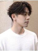 フェザーパーマ センターパート ツーブロック ビジネスヘア