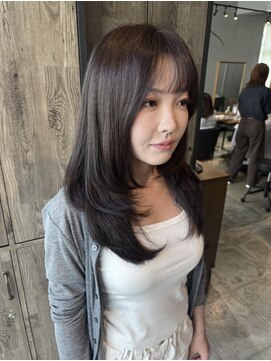 ヘアーループセラデザインワークス(Hair ruup Sela design works) ミディアムレイヤー×アッシュグレージュ【那覇】
