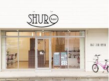 シュロ ヘアー(SHURO hair)の雰囲気（白い外観が目印♪）