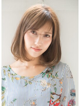 リル 8F 銀座(Rire) 【Rire-リル銀座-】大人の品格漂う王道ボブ