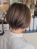 ブルーアンドカンパニー(BLUE&Co.)&nbsp;ミルクティベージュ☆