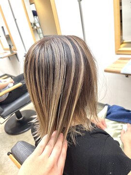 ザデイ(THE DAY) エアタッチで作るバレイヤージュ