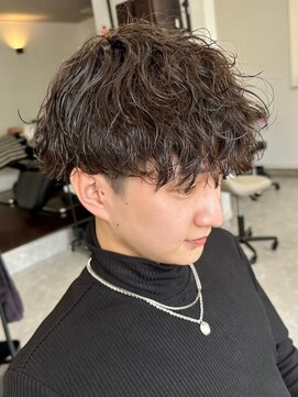フゥ 宇都宮(FeU) 波巻きパーマメンズパーマメンズヘアツーブロックツイストパーマ