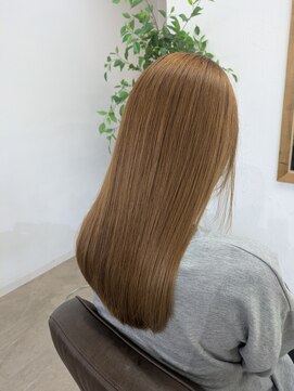 ラヴィリス バイ レム(Raviliss by rem) ベージュカラー