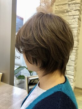 レーブ 浦和店(reve)の写真/【浦和駅1分】ショートカットの精鋭たちがあなた好みのスタイルを提案!髪型を変えると気持ちまでスッキリ◎
