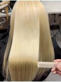 抜きっぱなしブロンドヘアー♪