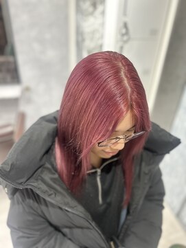 グラッジ 池袋(GLADGE) 淡めピンク 暖色 ハイトーン 池袋