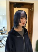 2stepcutとネイビーカラー