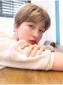 Say.ショートレイヤー丸みショートブリーチミルクティーベージュ