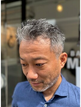 バーバーミキ(BARBER MIKI) 大人のスパイキーショート