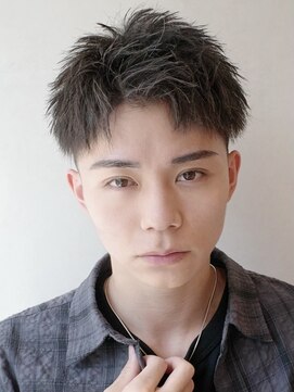 シナジー 本厚木(synergy) 爽やか刈り上げアップバング