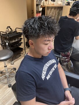 ルースト 渋谷店(ROOST) ［迷ったらコレ！！］ツイストスパイラルパーマ