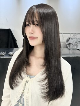 ココ 本八幡(KOKO) M黒髪小顔ヘアオリーブグレー艶髪クラゲヘアーココアベージュ