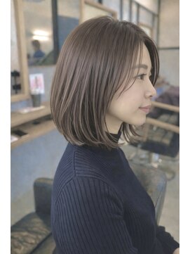 ソッカ(socca) 内巻きレイヤーボブ