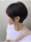 前髪あり耳掛け丸みくびれショートボブ20代30代40代50代