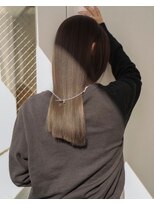 ヌード(nude)&nbsp;くすみベージュセミロング｜ブリーチなしカラー