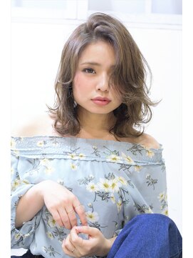 ドーチェ 平野(DOCHE) ウルフレイヤーでカール