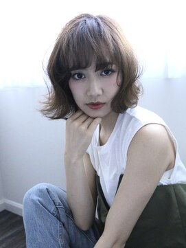 ベルタ バイ アルテフィーチェ(belta by artefice) ゆるふわ切りっぱなしロブヘアStyle#マロンベージュ