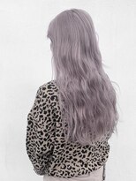 ココ 原宿(KOKO)&nbsp;10代/20代/グレージュカラー/ウェーブヘア／ニュアンスカラー