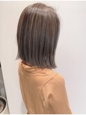 切りっぱなし前下がりボブ/外国人風大人ハイライトカラー