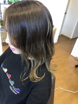 ユイマール(YUIMARL) グラデーション