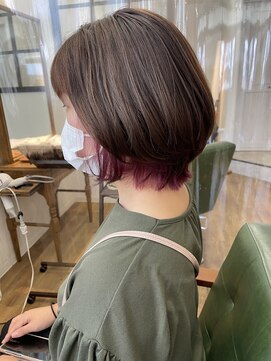 アンダーバーホワイトモデ 河内長野(_WHITE mode) ◎20代30代大人かわいいインナカラーピンクイヤリングカラー