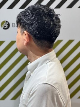 バーバーバー 四谷(BARBER-BAR) 大人のツーブロックスタイル