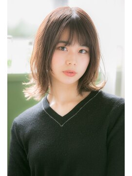 オモルフィ(Omorfi) ひし型外ハネボブ