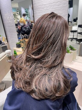 ステア ケース(stair case) 【NATASHA】ロング中盛りレイヤー