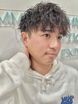 ロミーオム 本厚木(ROMMY. Homme)&nbsp;刈り上げツーブロックツイストスパイラルパーマ無造作メンズヘア