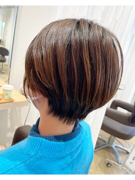 アヴァンス 箕面(AVANCE.) 似合わせカット×ショート×マーブ