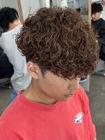 イズバイフィフス(is by fifth) プードルパーマメンズマッシュスパイラルパーマツーブロック韓国