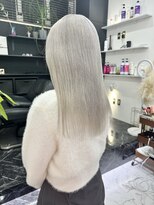 チュダック(ChuDuck)&nbsp;韓国風《ペールシルバー》ハイトーン/ケアブリーチ/ダブルカラー