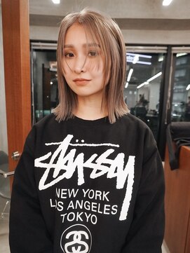 シキムーン 横浜(siki MOON) ミルキーベージュ/ポイントレイヤー[横浜/横浜駅]