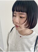 オン眉ミニボブ